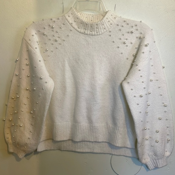 Sincerely Jules Off-White Sweater w/ Faux Pearls at Sleeve to Neck, size S - Picture 1 of 11